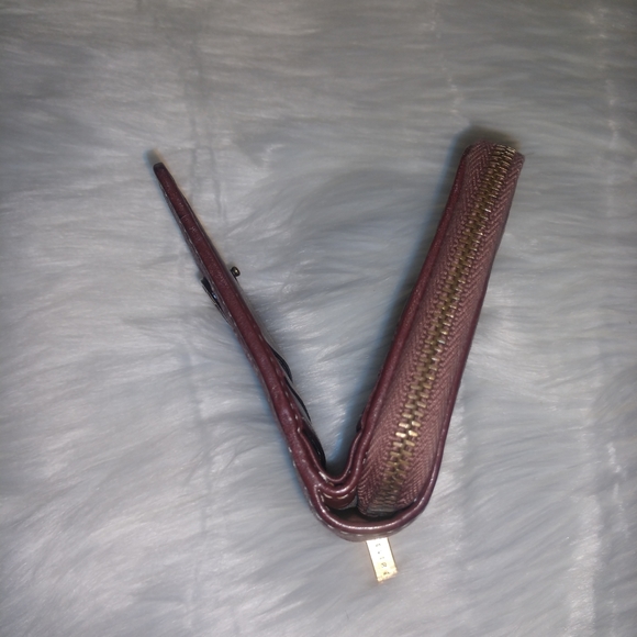 Celine Compact Wallet - Picture 5 of 10